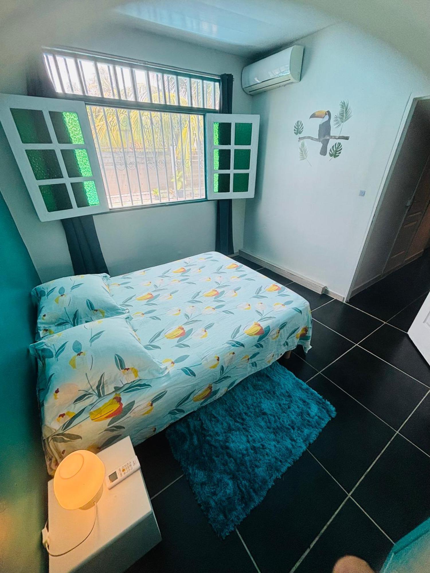 Sermie T2 Climatise Avec Piscine Kourou Extérieur photo